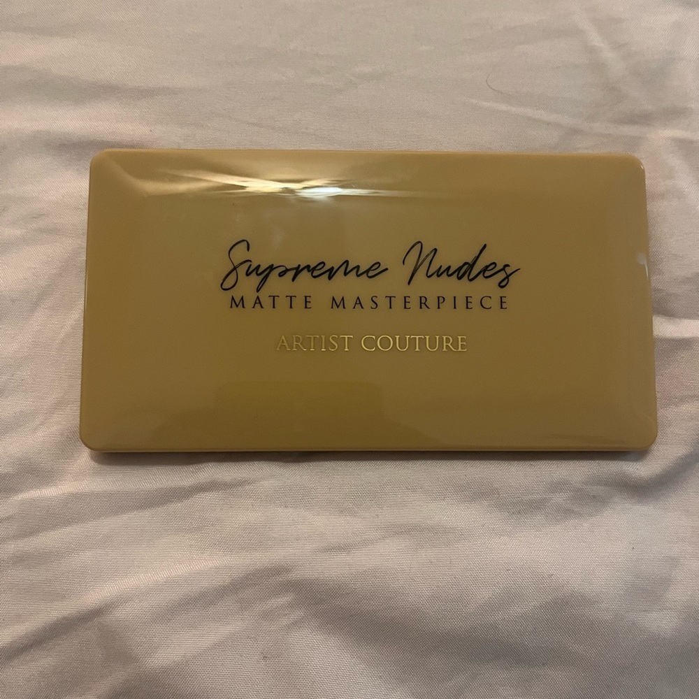 Artist couture Supreme nudes all matte palette and supreme mauves palette